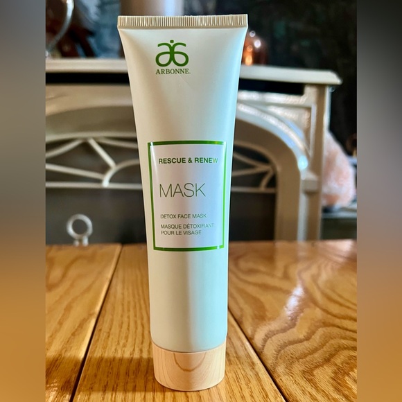 NWOB ARBONNE Rescue & Renew Detox Face Mask - Picture 7 of 7